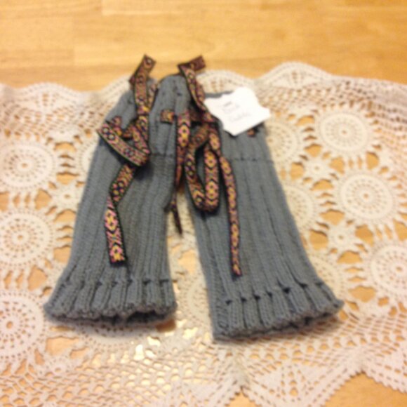 Boot Cuffs, knit with tie top, 7 3/4" total length - Picture 1 of 3